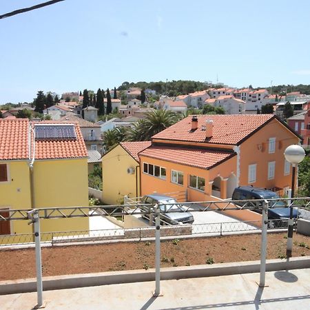 Apartments And Rooms With Parking Space Mali Lošinj Kültér fotó