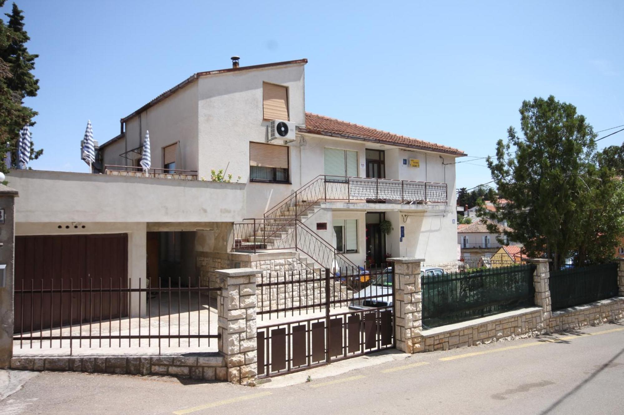 Apartments And Rooms With Parking Space Mali Lošinj Kültér fotó
