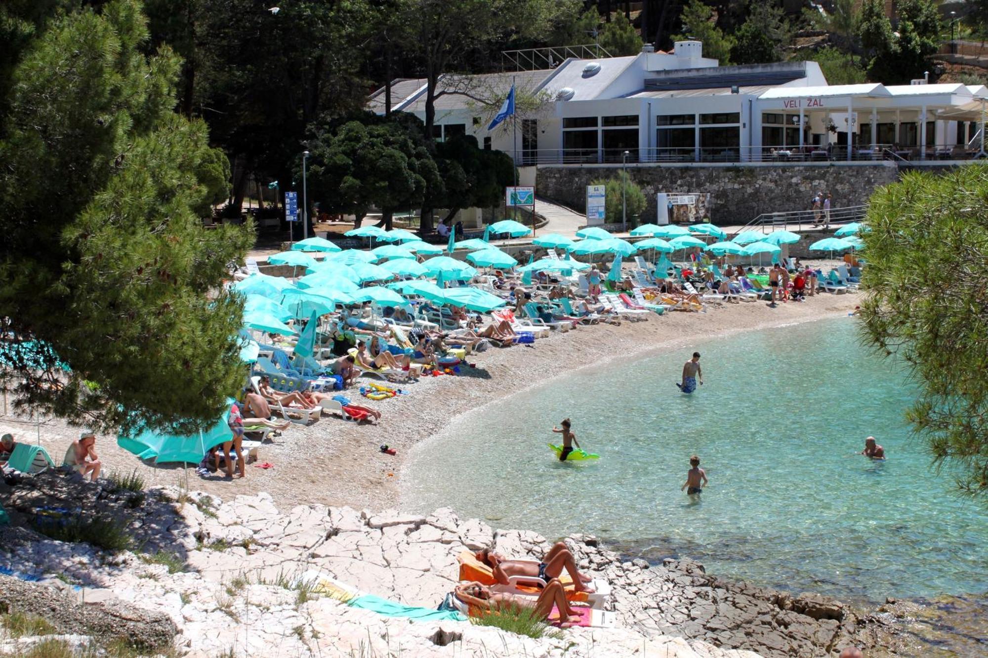 Apartments And Rooms With Parking Space Mali Lošinj Kültér fotó