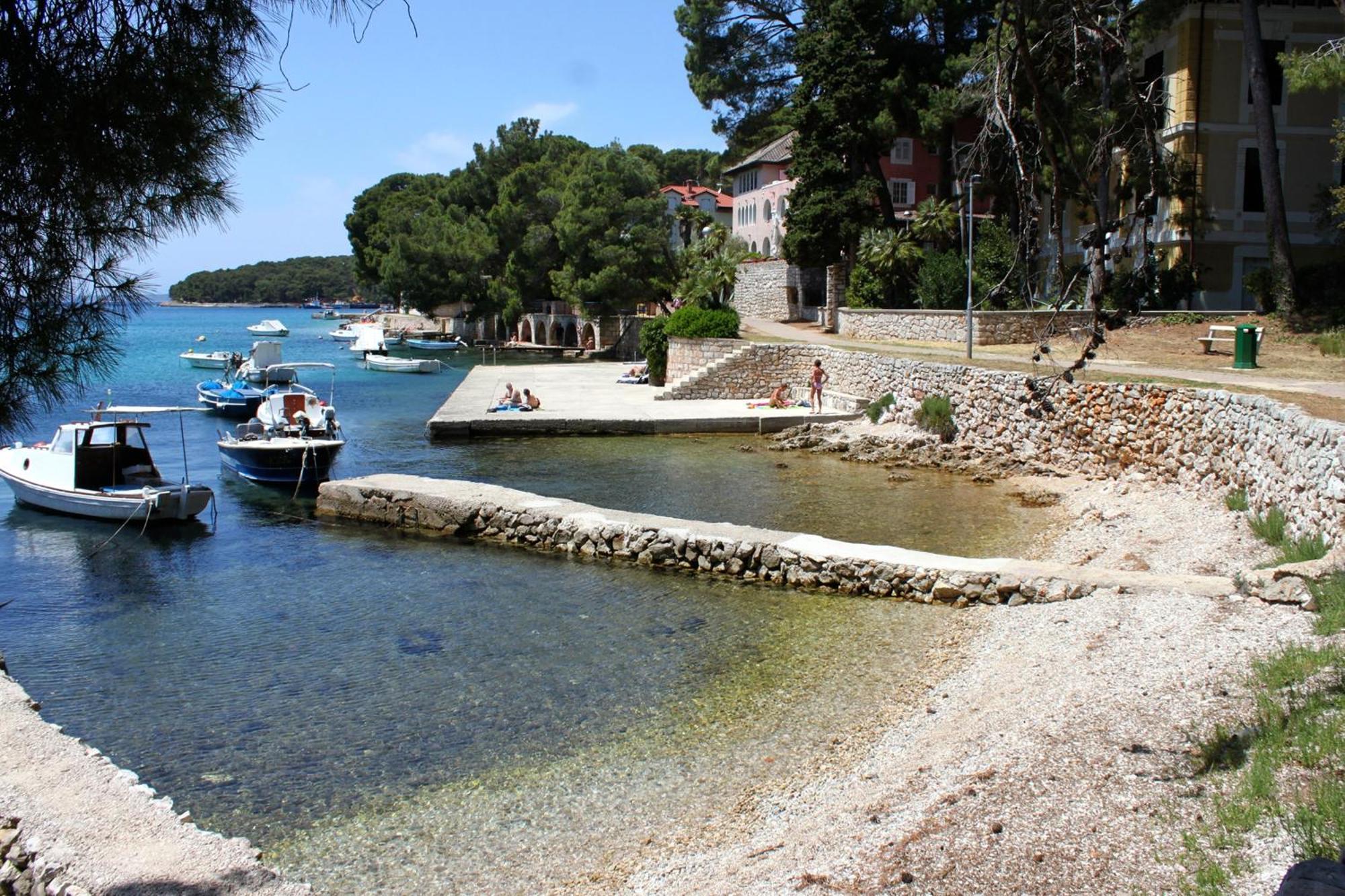 Apartments And Rooms With Parking Space Mali Lošinj Kültér fotó
